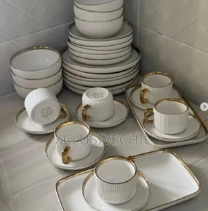 32pcs Breakable White Porcelain Dinner Set