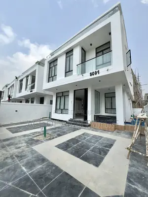 5bdrm Duplex in Chevron Estate for sale