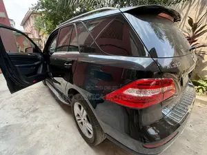 Mercedes-Benz M Class ML 350 4Matic 2012 Black
