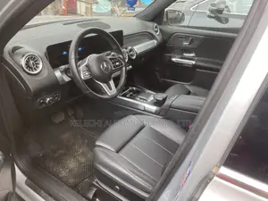 Mercedes-Benz GLB-Class GLB 250 4MATIC 2021 Gray
