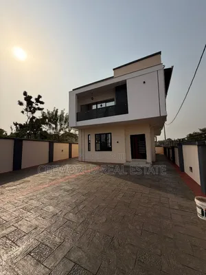 4bdrm Duplex in Kolapo Ishola Gra, Akobo for sale