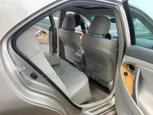 Toyota Camry XLE 4dr Sedan (2.4L 4cyl 5A) 2009 Gold