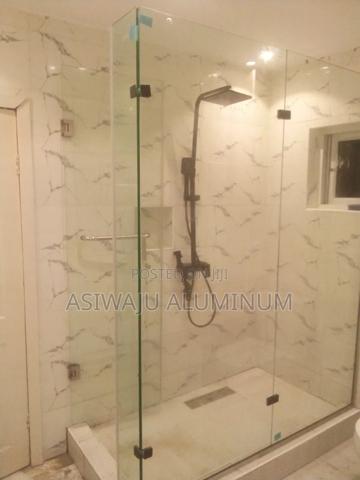 10mm Cubicle Glass