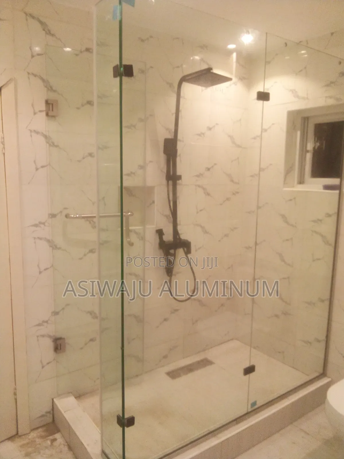 10mm Cubicle Glass