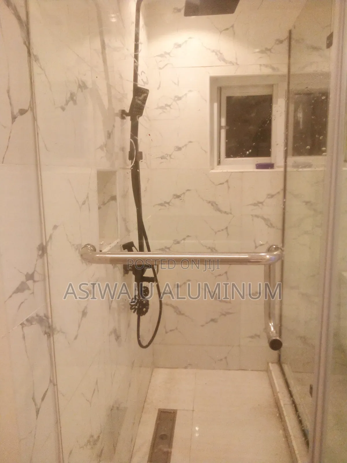 10mm Cubicle Glass