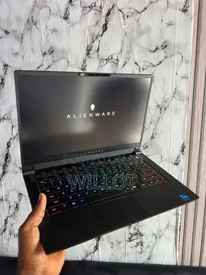 New Laptop Alienware M15 R3 16GB Intel Core I7 SSD 1T