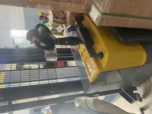 Full Electric Stacker 2tons by 5meters
