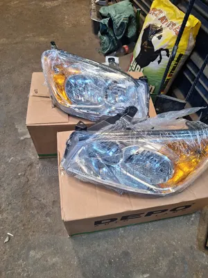 Headlight Rav4 2012 Original