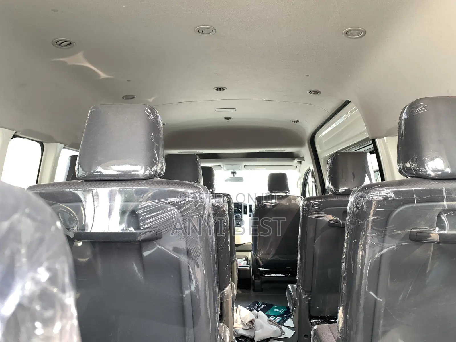 Toyota HiAce 2023 White