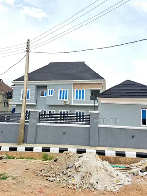 4bdrm Duplex in Alpha Grace Estate, Idishin for sale