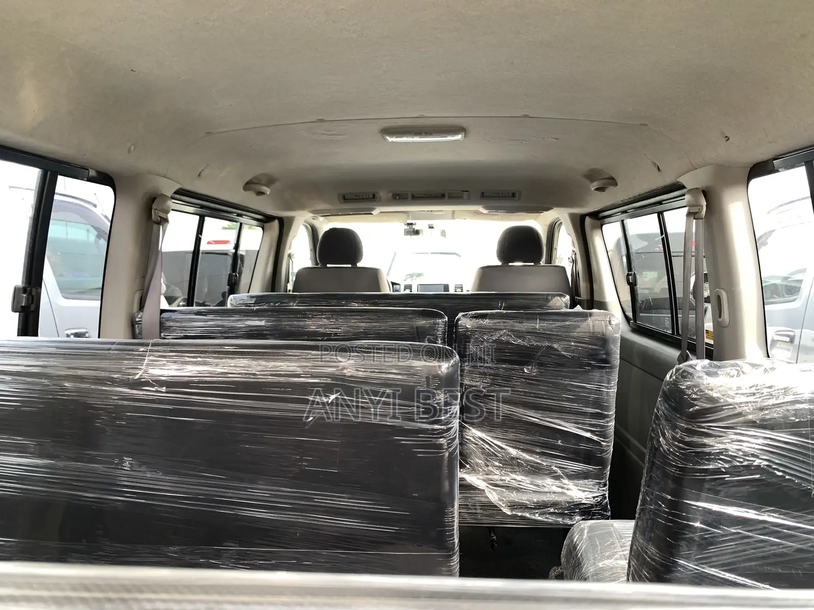 Toyota HiAce 2008 Black