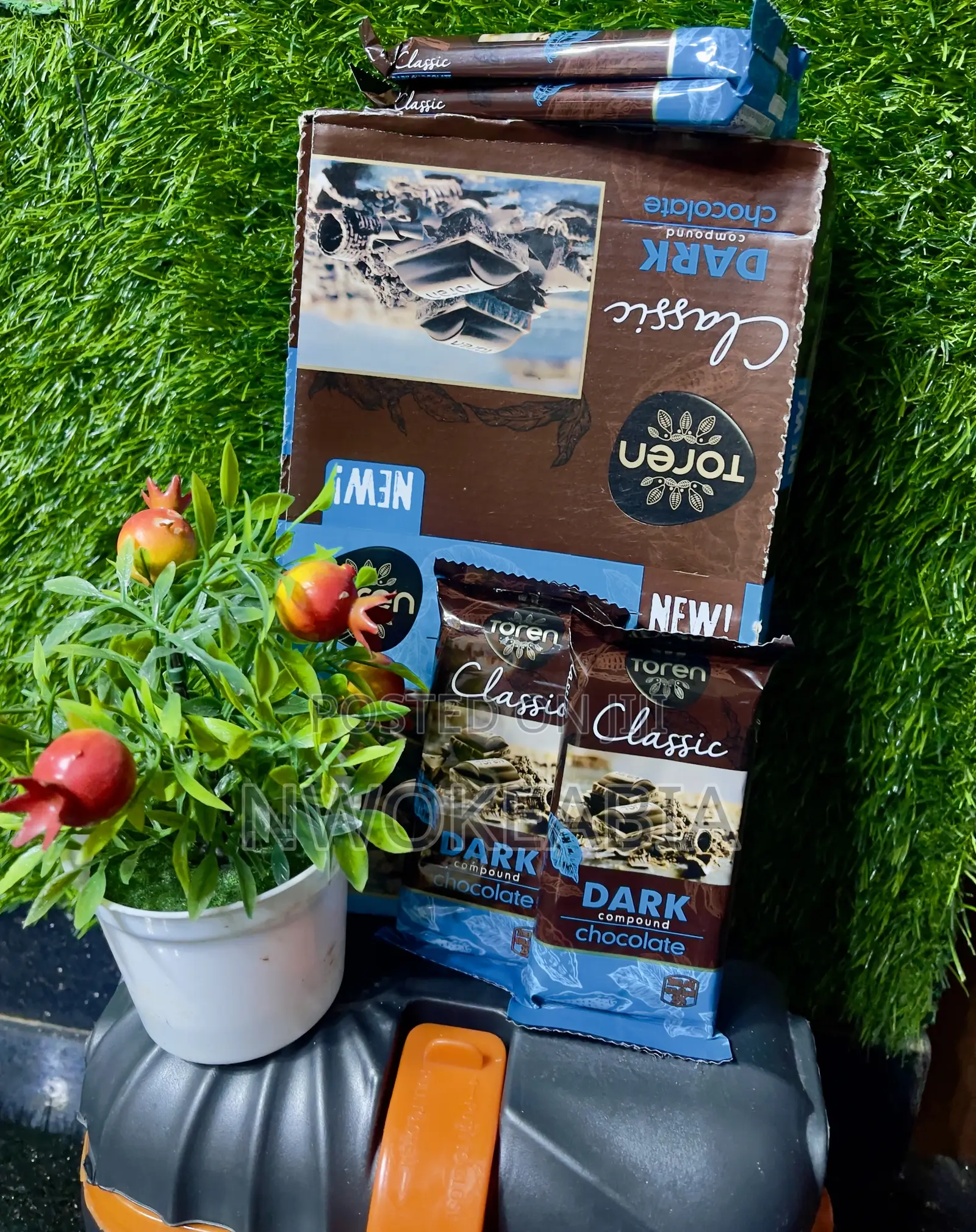 Toren Classic Dark Compound Chocolate