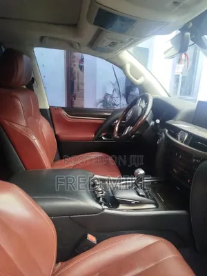 Lexus LX 2017 Silver