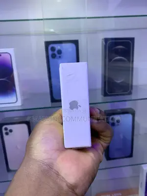 New Apple iPhone 15 Pro Max 256 GB Silver