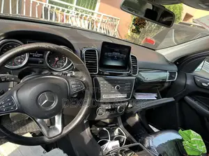 Mercedes-Benz GLE-Class 2016 Black