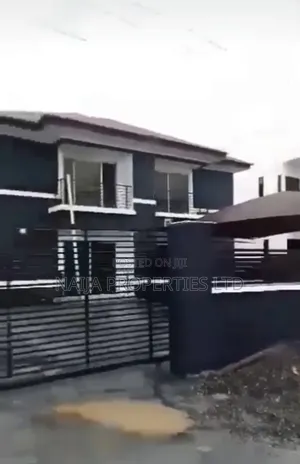 4bdrm Duplex in Monastery Rd, Sangotedo for rent