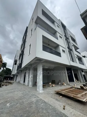 3bdrm Block of Flats in Awuse, Ikeja for sale