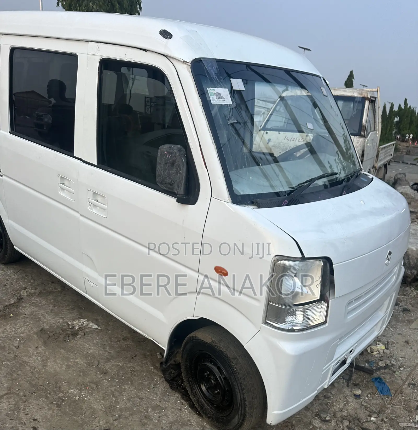 Suzuki Every 2010 White