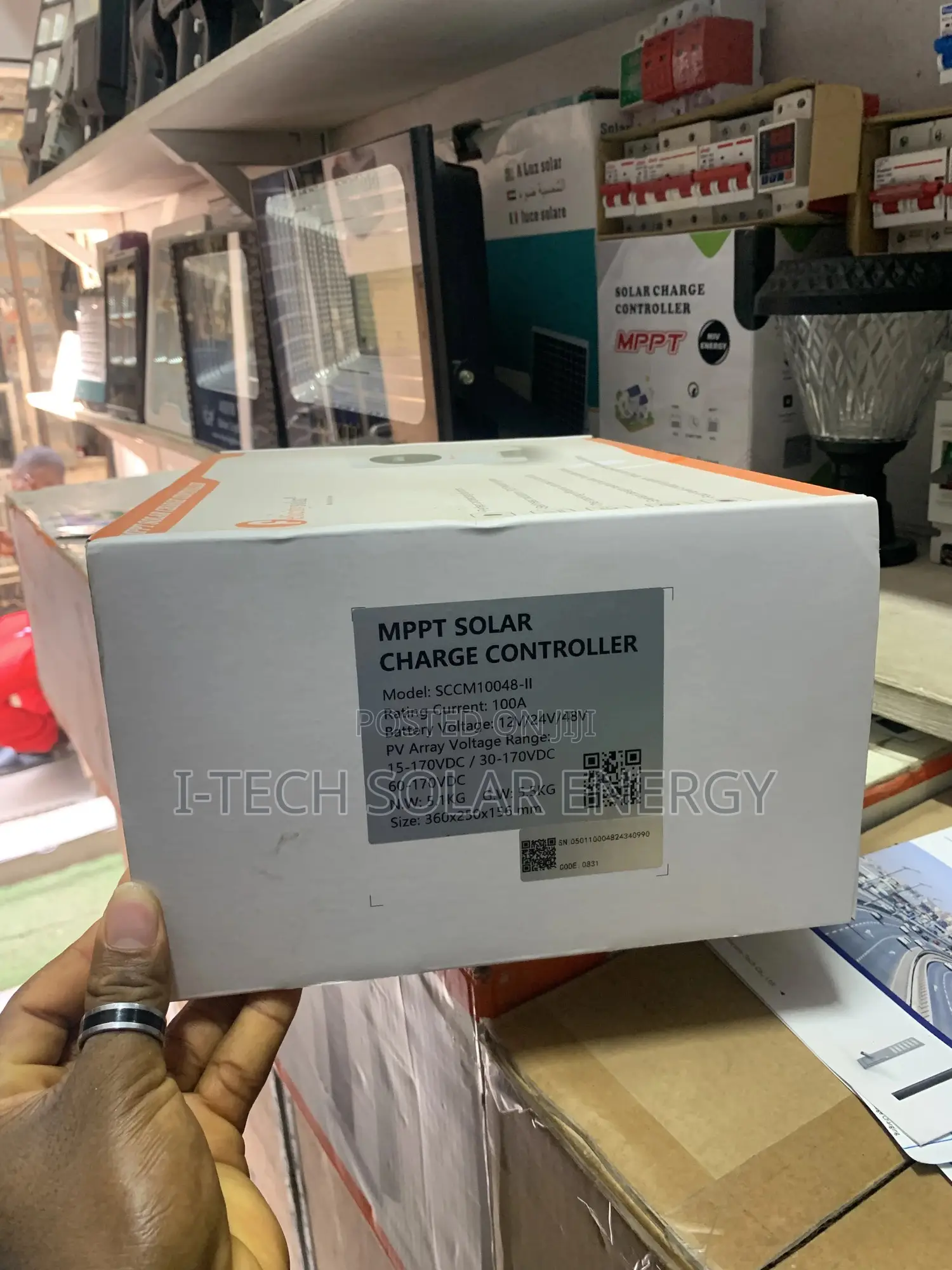 100arms Felicity Charge Controller