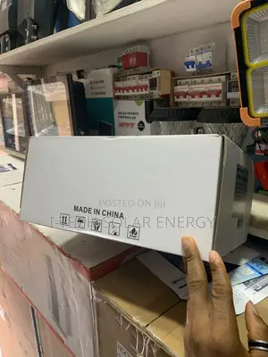 100arms Felicity Charge Controller