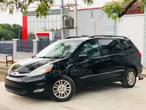 Toyota Sienna 2008 Black