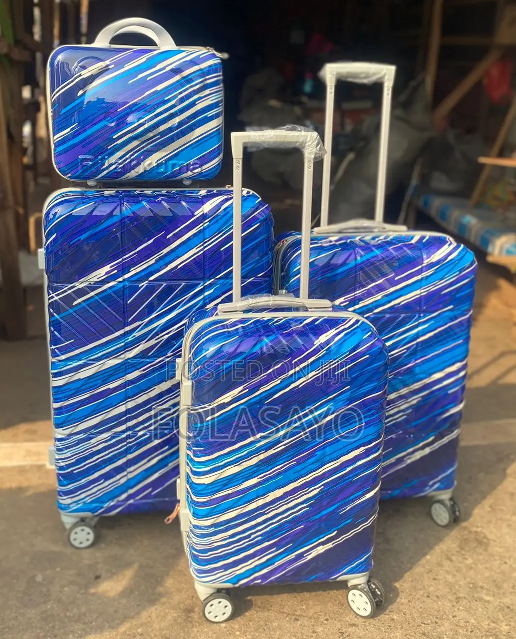 Set of Travelling Luggages