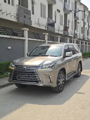 Lexus LX 570 (5 seats) AWD 2018 Silver
