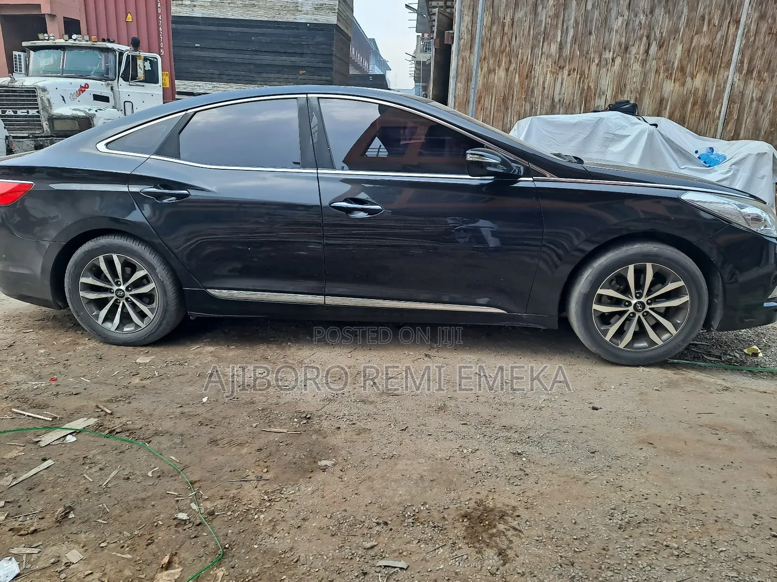 Hyundai Grandeur 2013 Black
