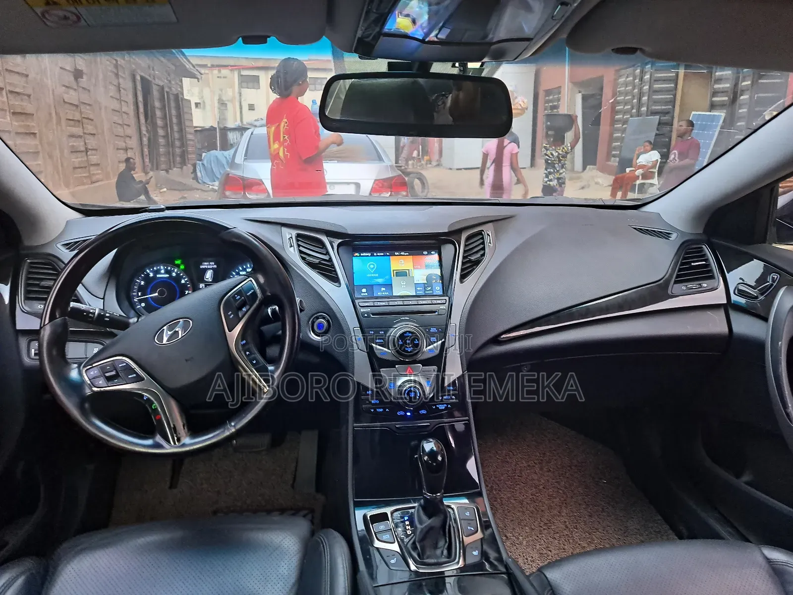 Hyundai Grandeur 2013 Black