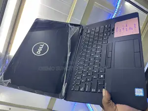 Laptop Dell Latitude 7420 8GB Intel Core i7 SSD 256GB