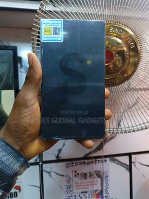 New Samsung Galaxy S22 5G 256 GB Green