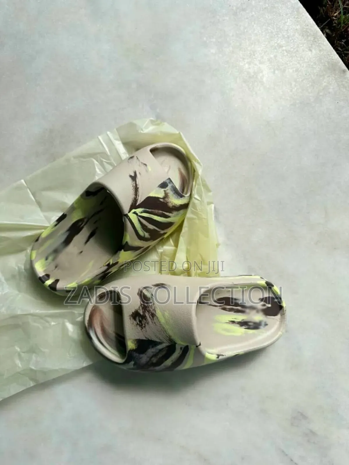 Designers Yeezy Slide