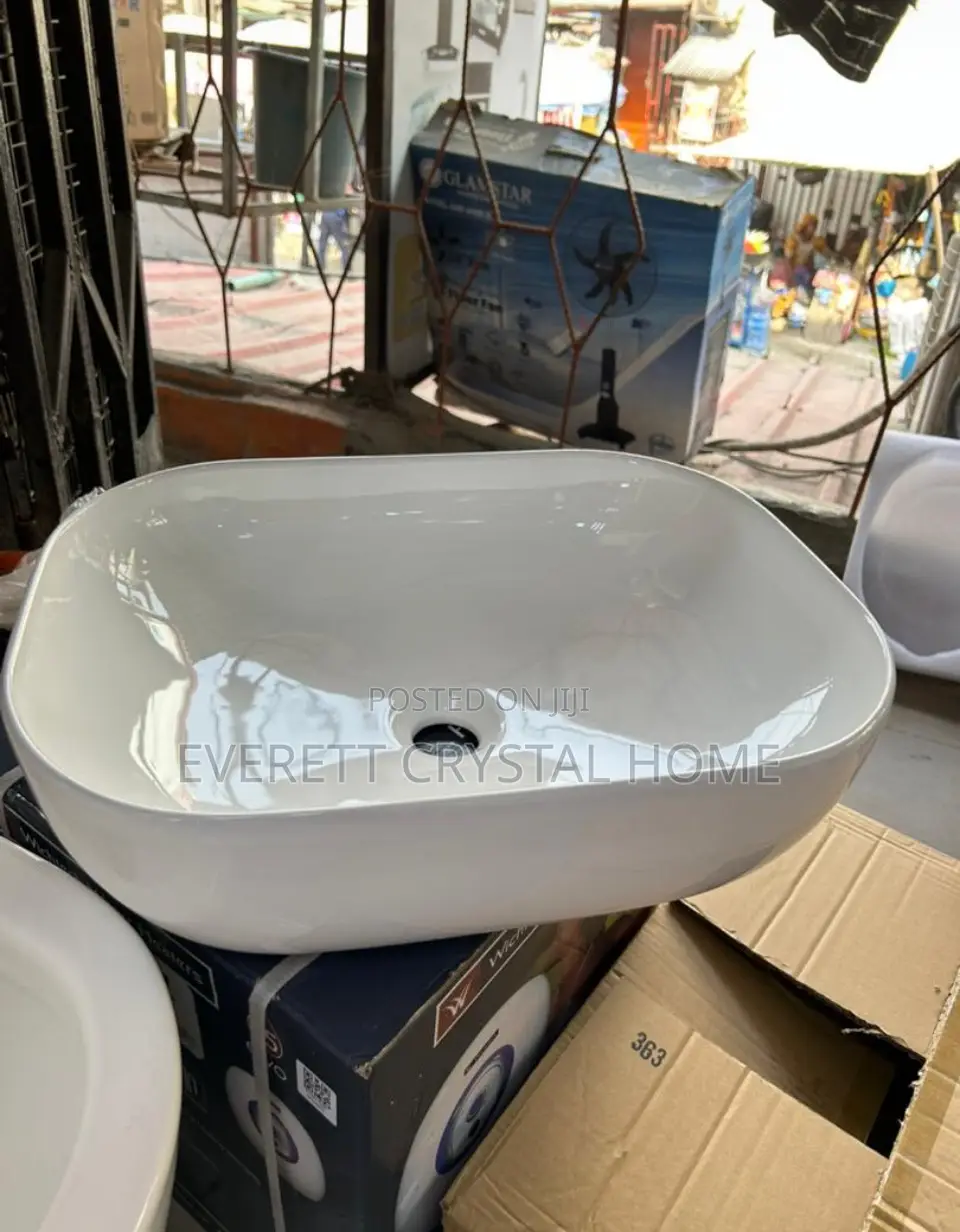 Executive Countertop Basin