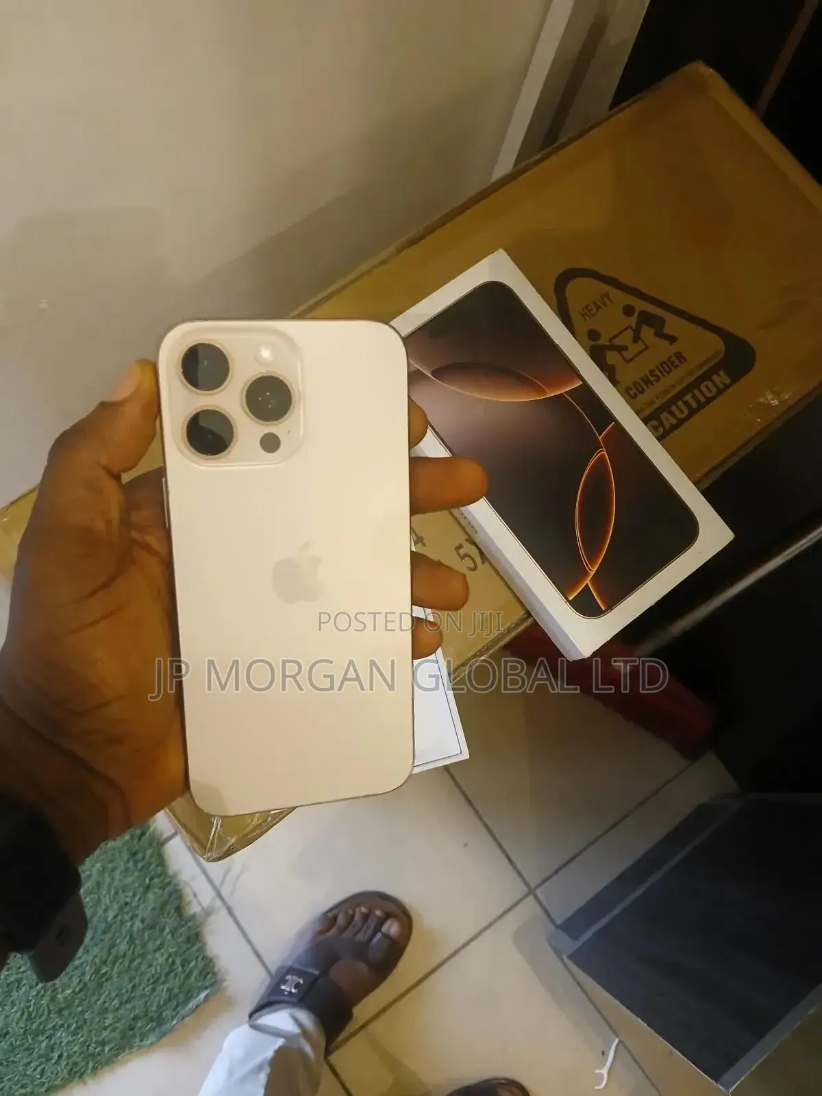 Apple iPhone 16 Pro Max 512 GB Gold