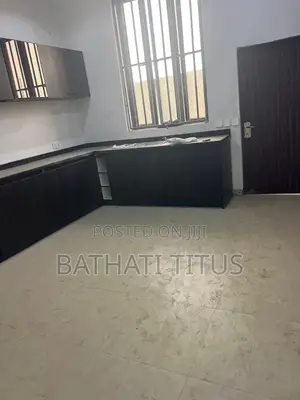 5bdrm Duplex in Jabi for rent