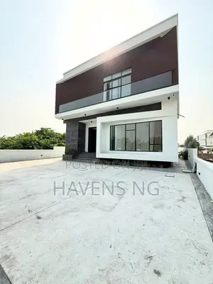 5bdrm Duplex in Ikota for sale