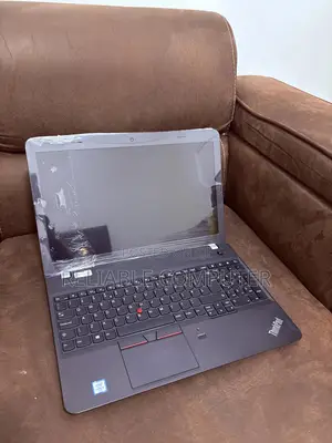 Laptop Lenovo ThinkPad E570 4GB Intel Core I5 HDD 500GB