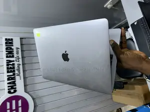 Laptop Apple MacBook Pro 2019 8GB Intel Core i5 SSD 256GB