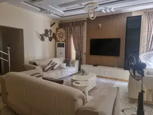 Furnished 4bdrm Duplex in Von District for rent