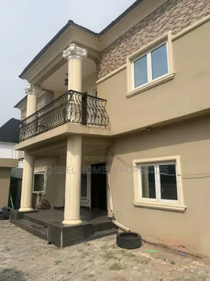 3bdrm Apartment in Oral Estate, Lekki Phase 2 for rent