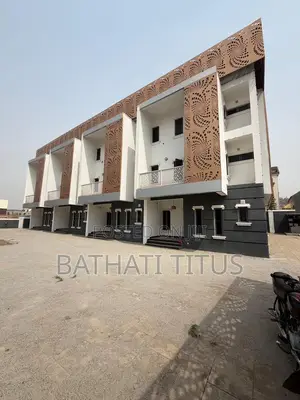 4bdrm Duplex in Guzape District for sale
