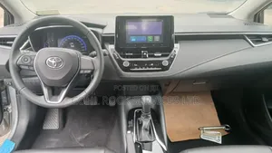 New Toyota Corolla 2025 Silver
