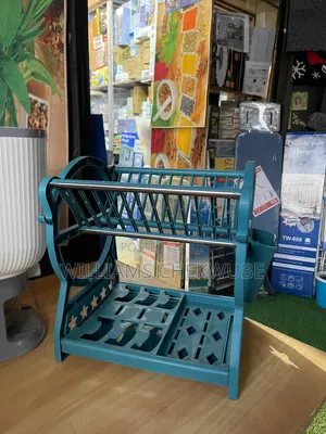 Plates Rack