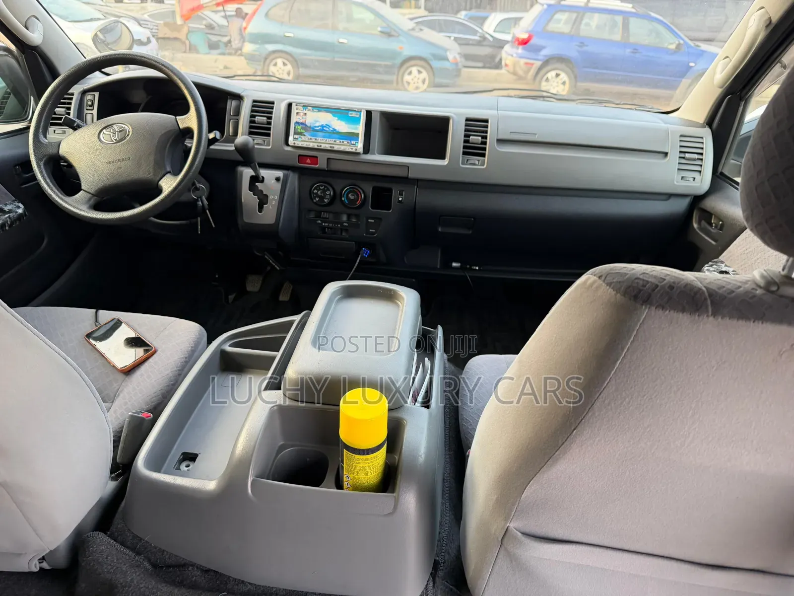 Toyota HiAce 2012 Grey