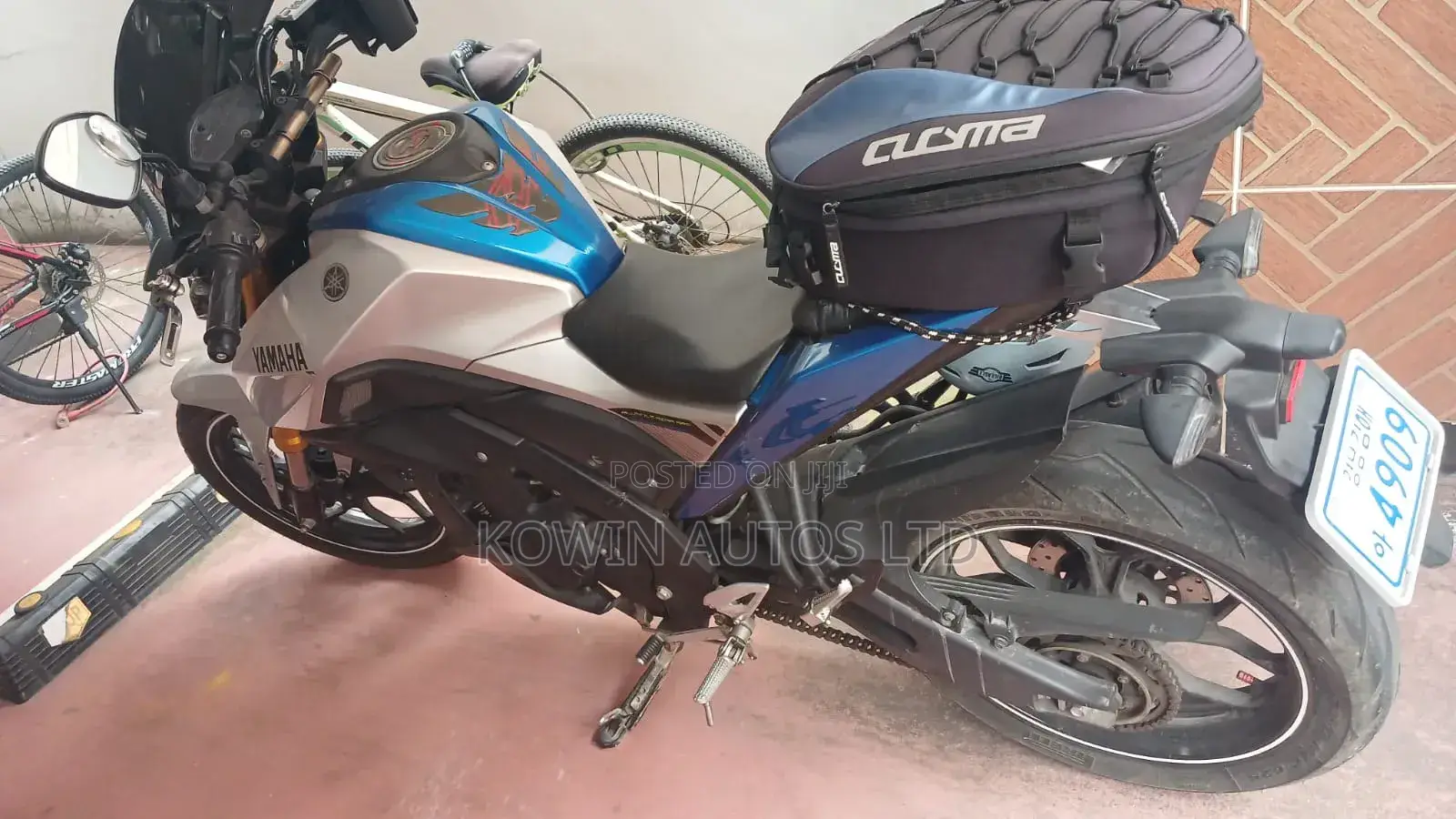Yamaha 2016 Black
