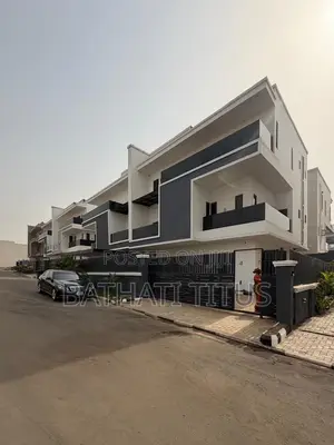 5bdrm Duplex in Kaura for sale