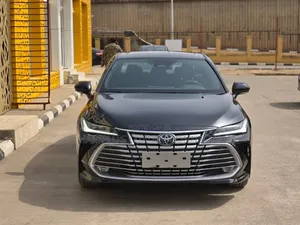 Toyota Avalon 2024 Black