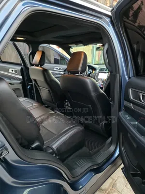 Ford Explorer 2018 Blue