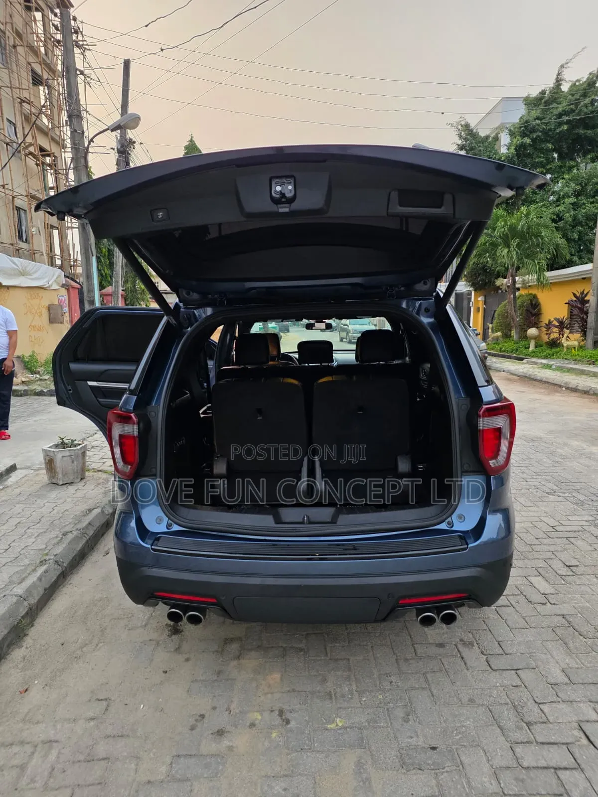 Ford Explorer 2018 Blue
