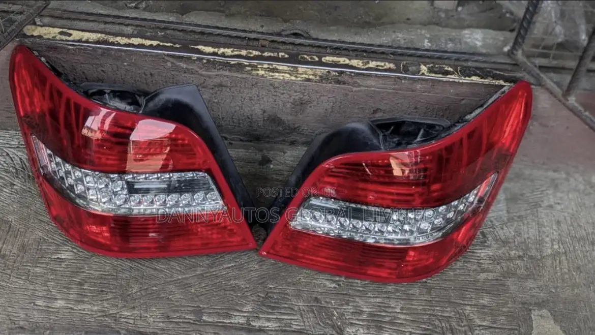 Tail Light GLK 350 2012 Model Led Feature